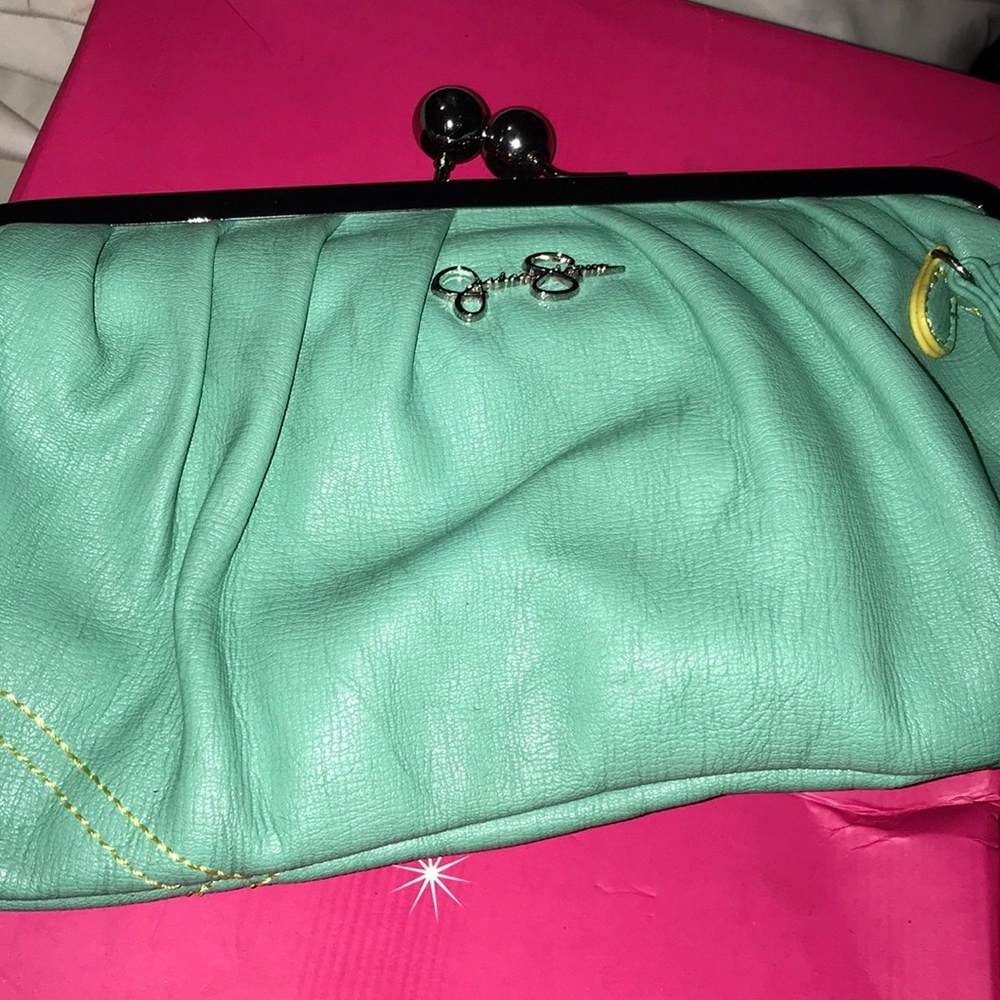Jessica Simpson clutch